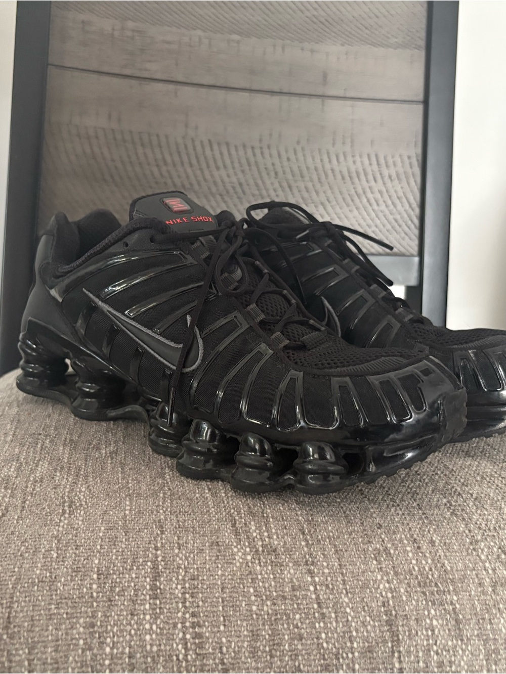 Nike Shox Men’s All-Black Athletic Running Shoes